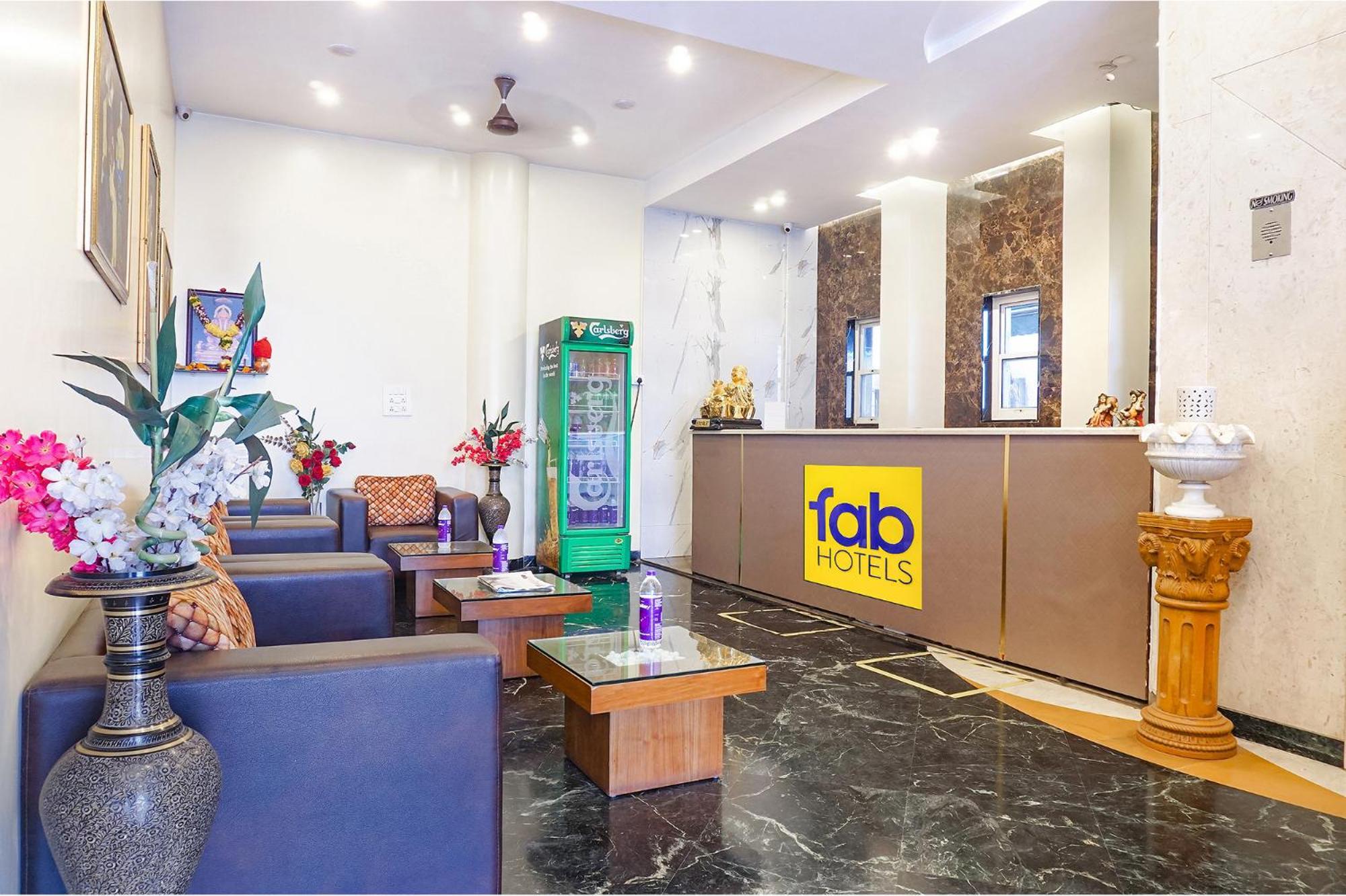 Hotel Fabhotel Prime Golden Emerald - Nr St Mary's Church Cni