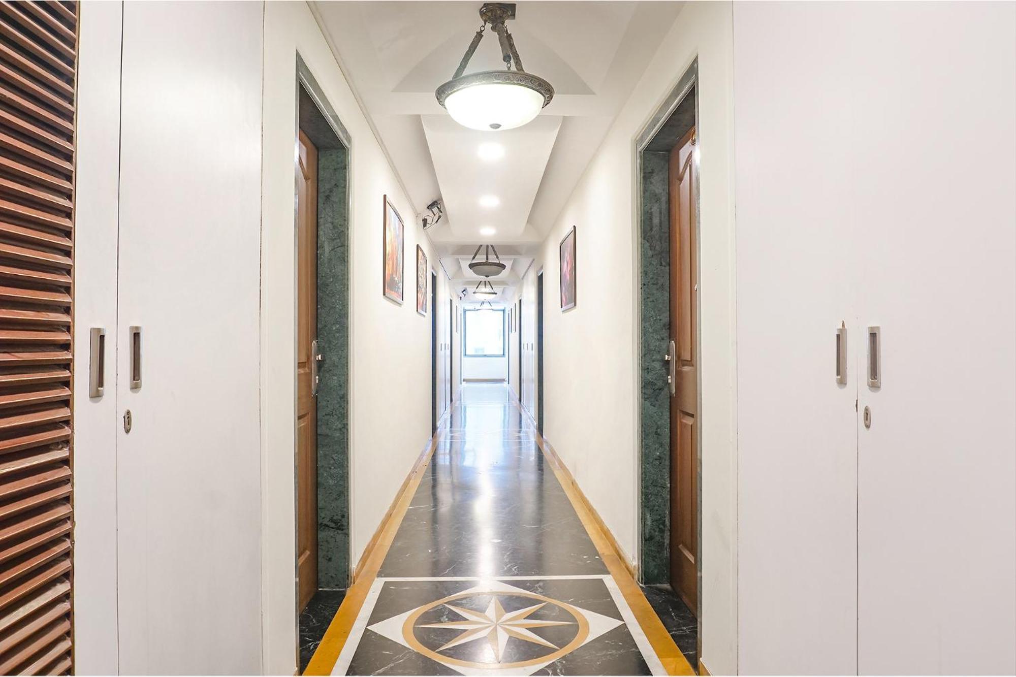 Fabhotel Prime Golden Emerald - Nr St Mary's Church Cni Pune