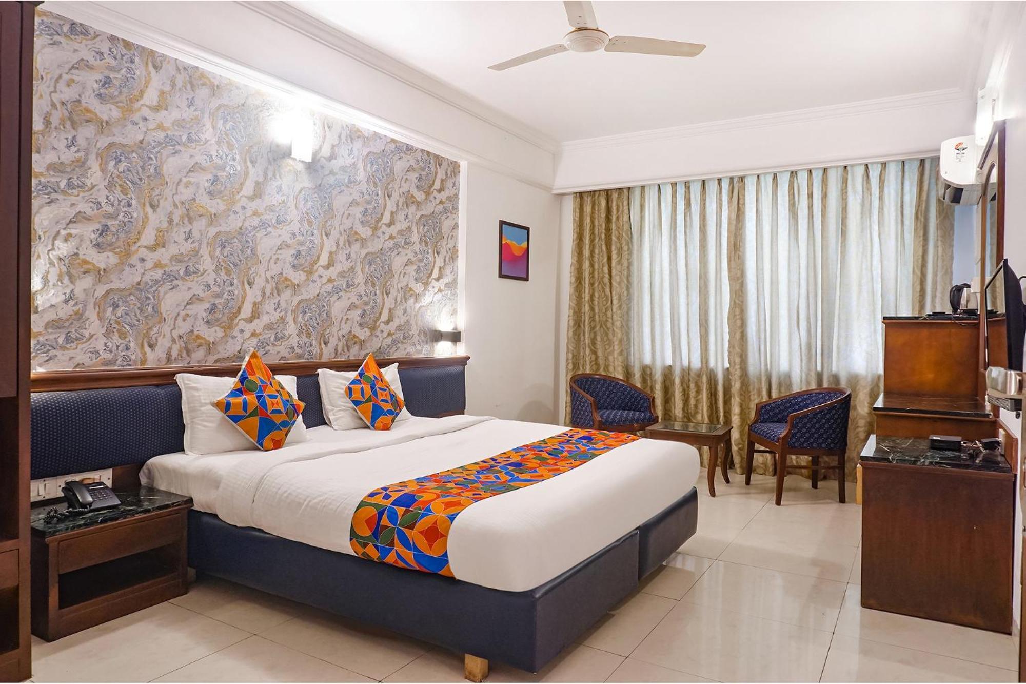 Fabhotel Prime Golden Emerald - Nr St Mary's Church Cni Hotel